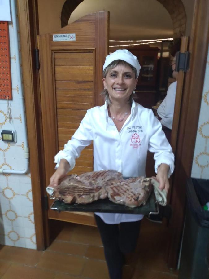Albergo Ristorante Da Vestro มอนติเชียโน ภายนอก รูปภาพ