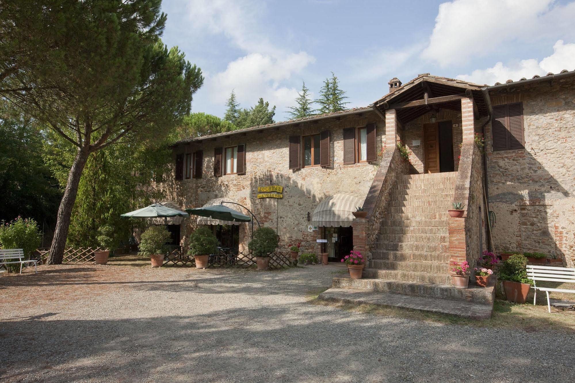 Albergo Ristorante Da Vestro มอนติเชียโน ภายนอก รูปภาพ