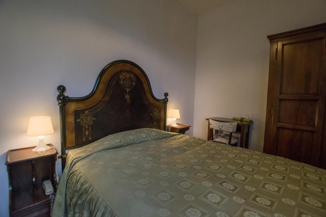Albergo Ristorante Da Vestro มอนติเชียโน ภายนอก รูปภาพ